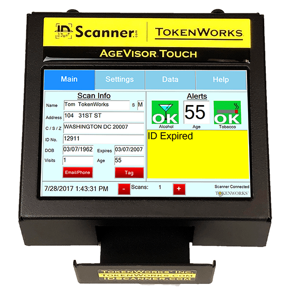 ID scanner best defense against fakes, Conn. liquor store owners